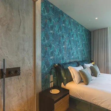 Seaside Escape By Atlantic * フンシャル