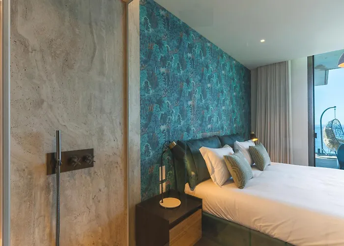 Seaside Escape By Atlantic * 푼샬