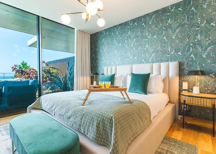 Seaside Escape By Atlantic * Funchal (Madeira)