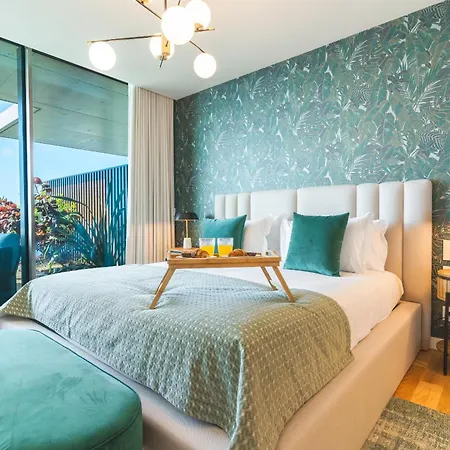 Seaside Escape By Atlantic * Funchal (Madeira)